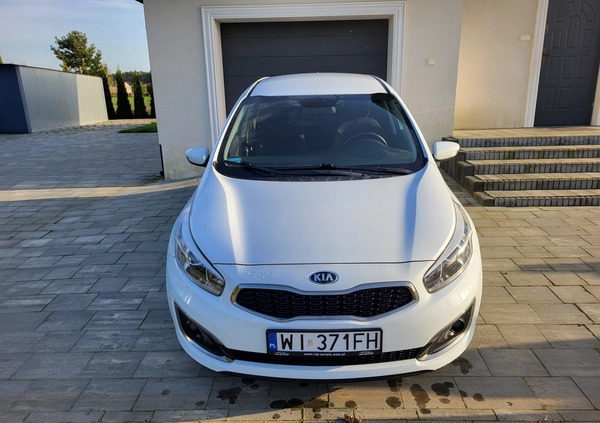 Kia Ceed cena 27500 przebieg: 199000, rok produkcji 2016 z Siedlce małe 56